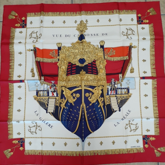 Vue Du Carrosse De La Galere | Hermes Vintage Silk Scarf - Unworn In Box! Nice! - Picture 1 of 6